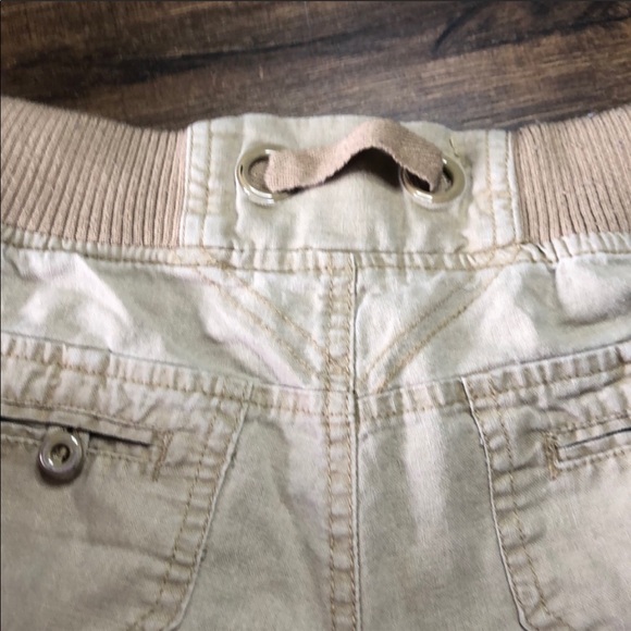 Mossimo shorts size 1 - Picture 2 of 8
